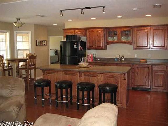 Bar/Kitchen area.  Open concept to Living room