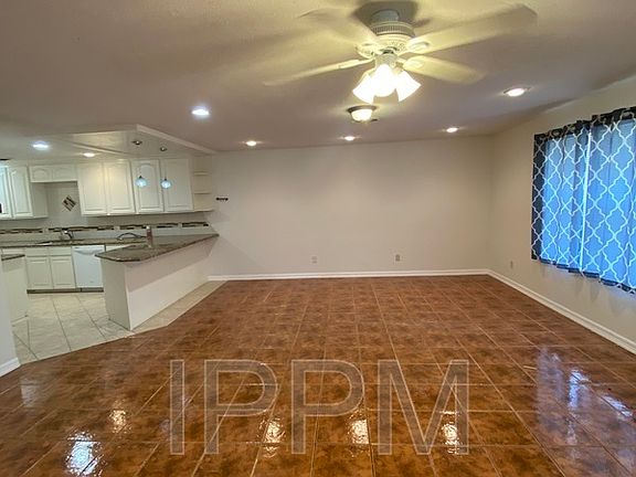 4th image of 1500 Palm Valley Dr APT 12