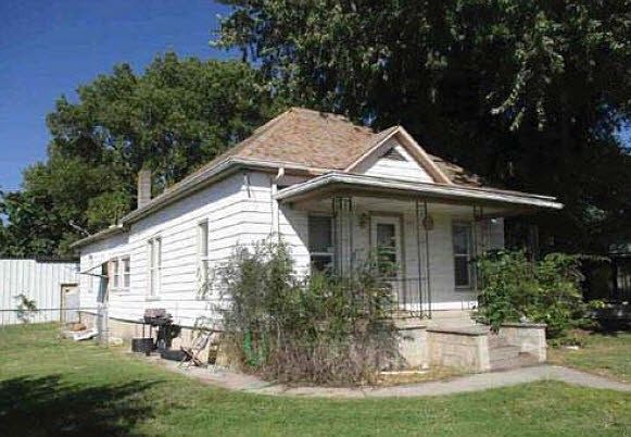 1st image of 205 Central St