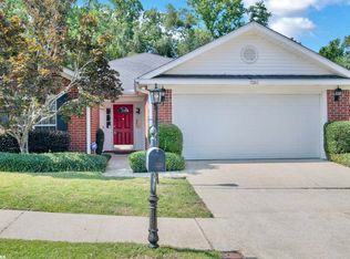7086 Crown Pointe Dr, Mobile, AL 36695