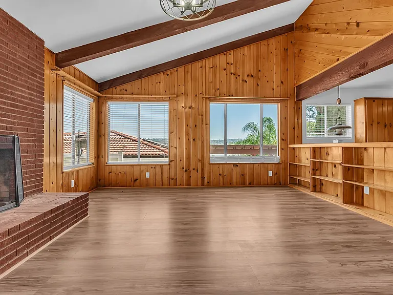 465 Camino De Gloria — Photo 20