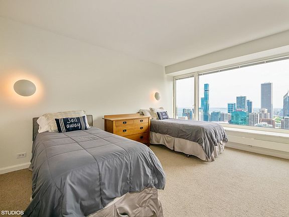 3rd image of 161 E Chicago Ave APT 53C