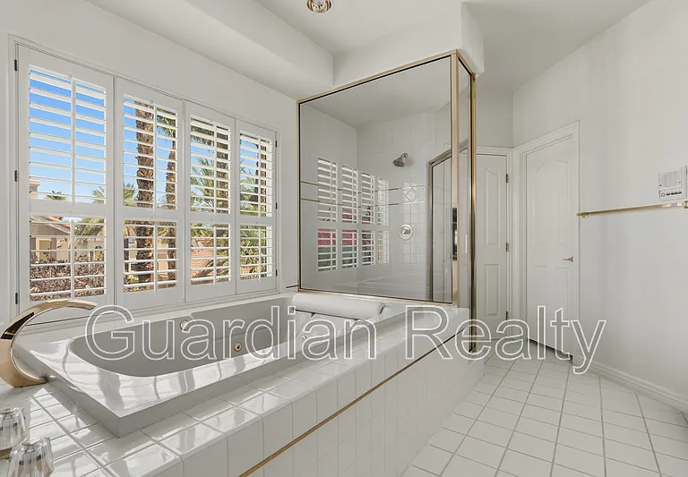 1888 Woodhaven Dr — Photo 25