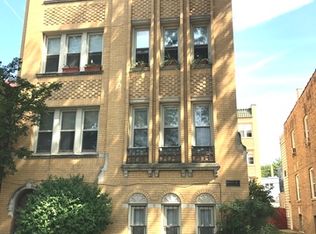 4327 N Richmond St APT 1A, Chicago, IL 60618
