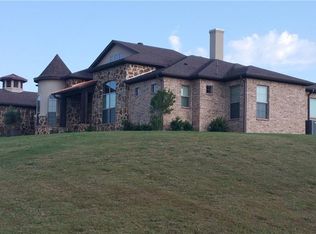 12500 Bella Vino Dr, Fort Worth, TX 76126
