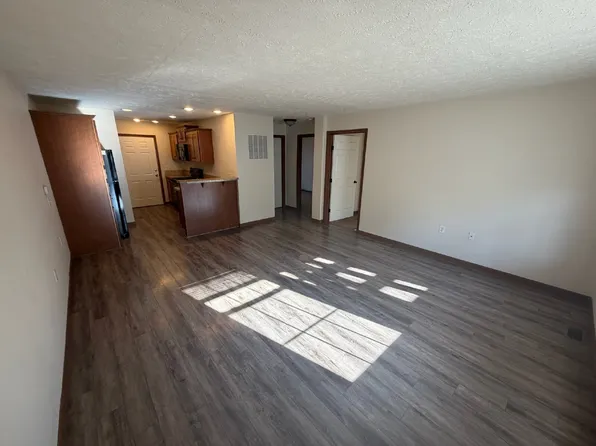 24 Central Ave APT D, Bozeman, MT 59718