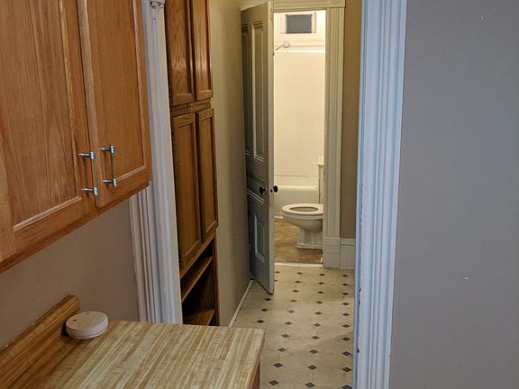 5th image of 524 Park Ave