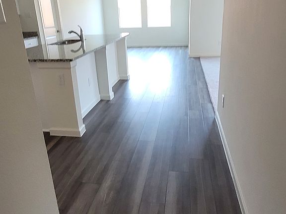 5th image of 8320 Stovepipe Dr #8320