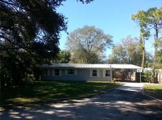 1221 Lake Ave SE, Largo, FL 33771