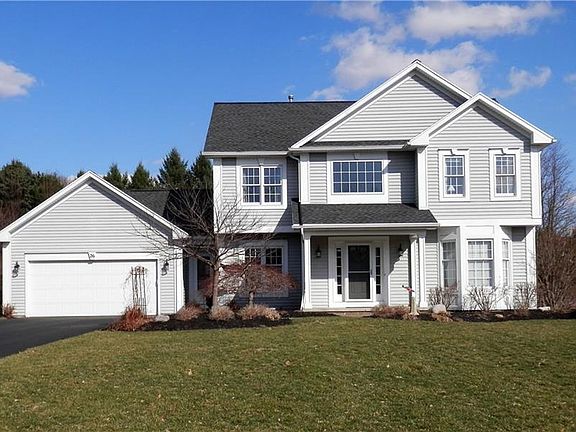 2nd image of 26 Wenham Ln