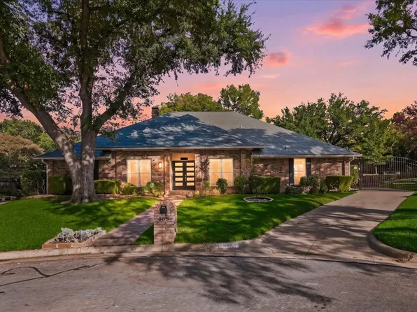 805 Shadycreek Ct, Arlington, TX 76013