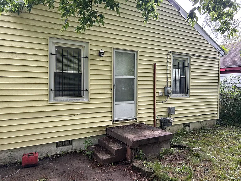 4030 Morris St — Photo 8