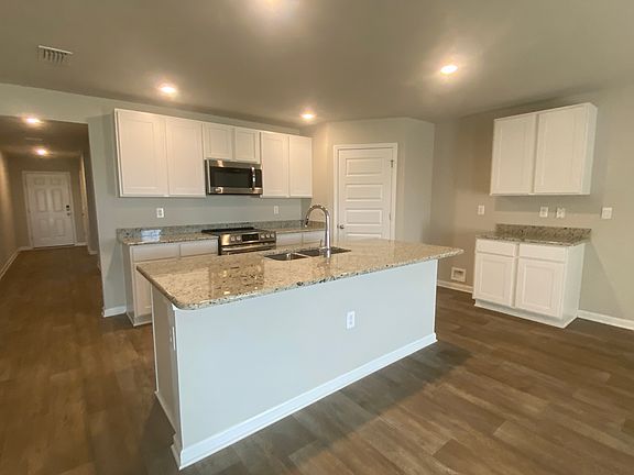 20220926_220954600_iOS_09272022