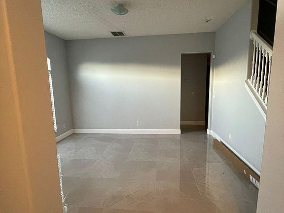 Formal Dinning room 1