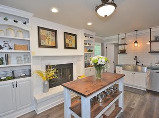 17755 Continental Dr, Brookfield, WI 53045