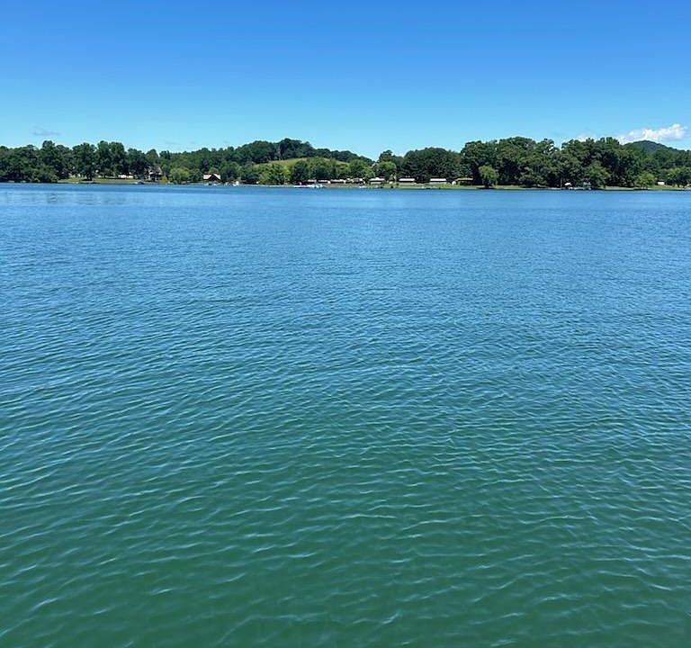 2nd image of 3 Lake Breeze Acres
