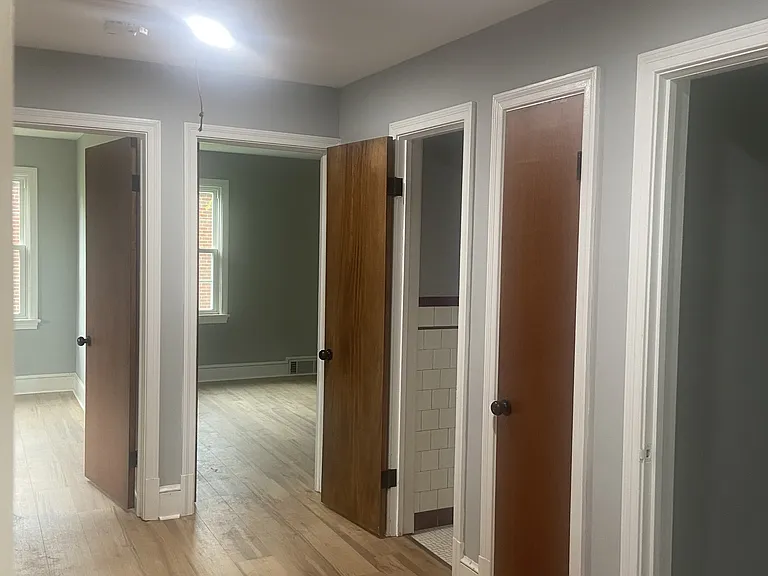 144 Gloucester Ave — Photo 5