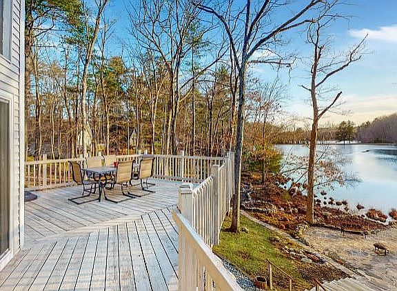 4th image of 114 Fawn Lake Dr
