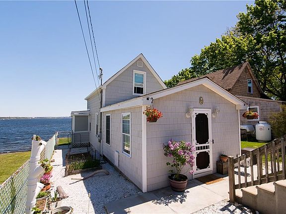 5th image of 90 King Philip Ave