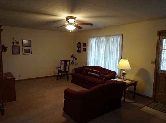 4th image of 4147 Driftwood Dr
