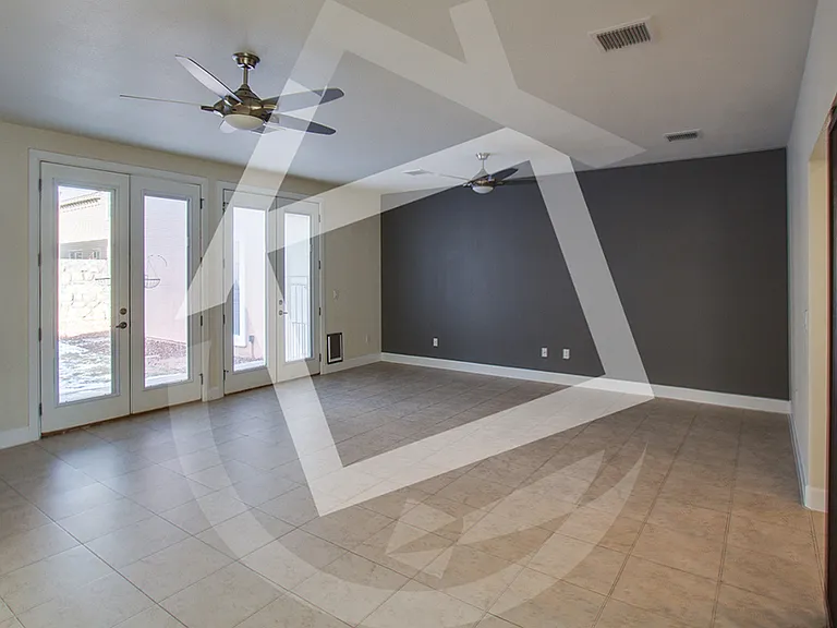 5353 Jack Marcus Dr — Photo 10