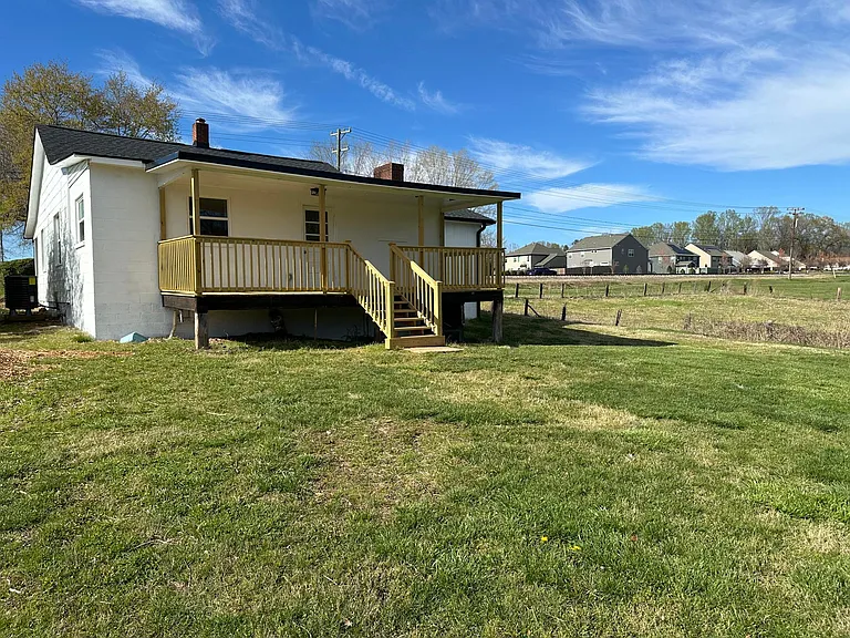 6690 Idols Rd — Photo 6