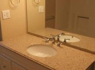 335 W Broad St, Dallastown, PA 17313