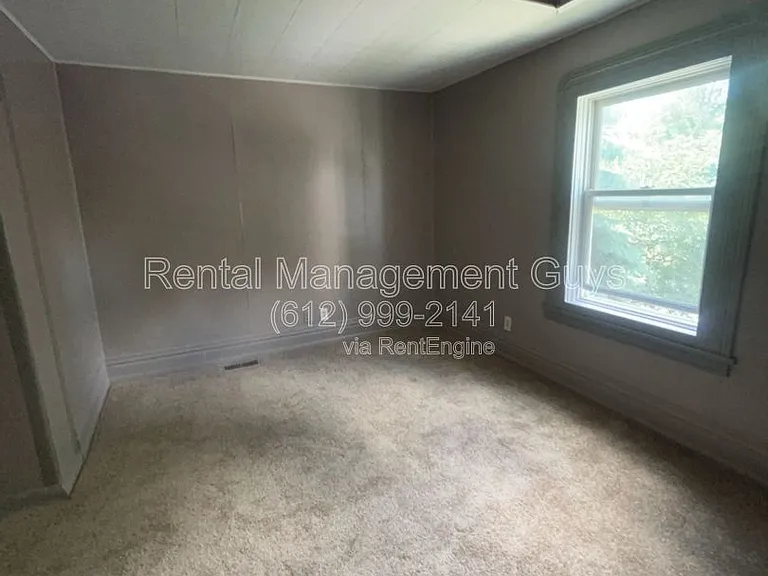 2205 10th Ave S — Photo 7