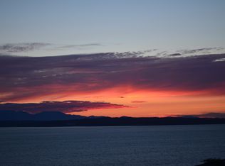 2108 NW 98th St, Seattle, WA 98117