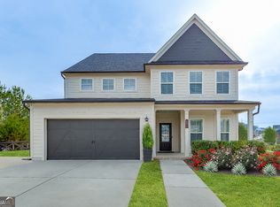 6472 Hickory Branch Dr, Hoschton, GA 30548