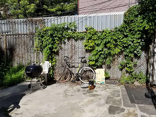 Rented by Arvik Group Real Estate | media 37