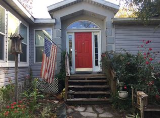 3312 Apfel Rd, Zephyrhills, FL 33543