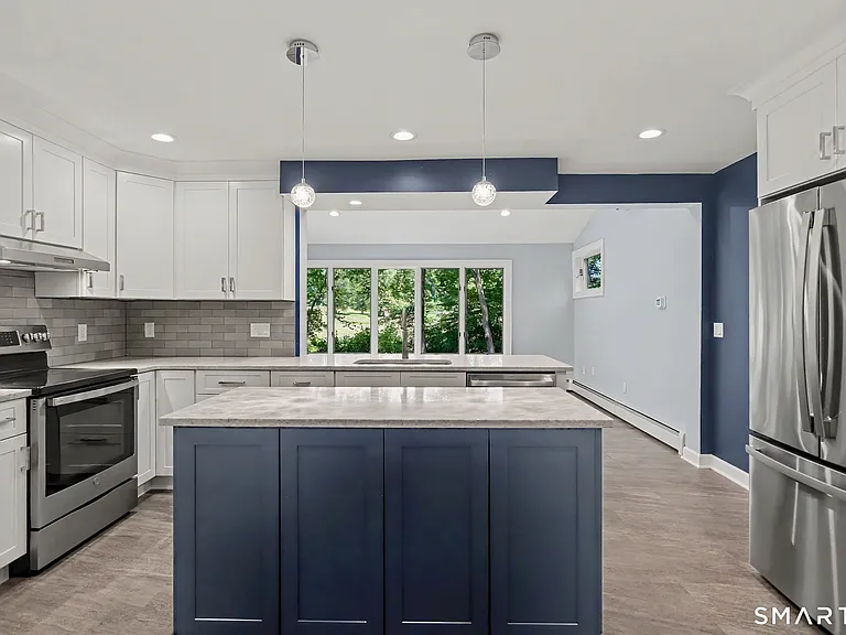 145 Casmir Dr — Photo 9