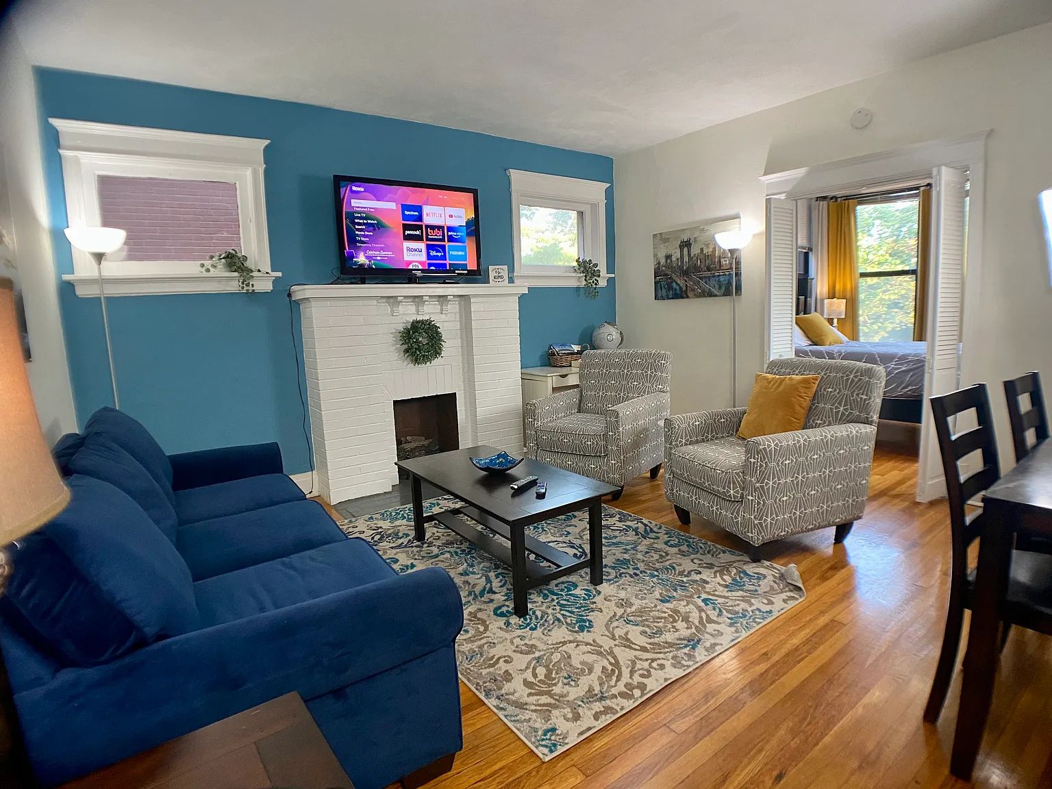5657 Waterman Blvd — Photo 3
