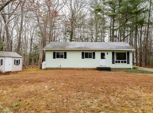 17 Dean Rd, York, ME 03909