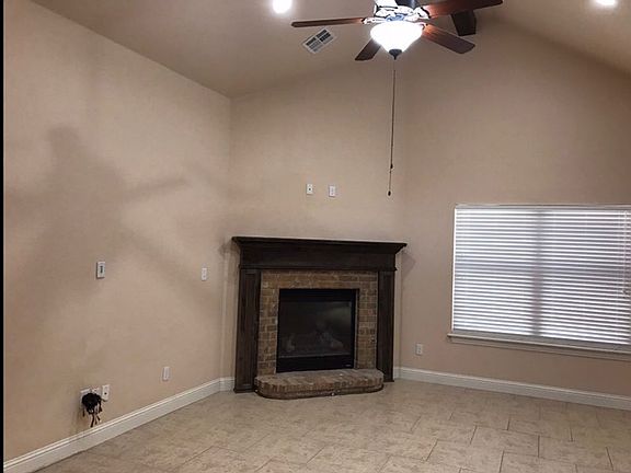 4th image of 5412 NW King Richard Ave