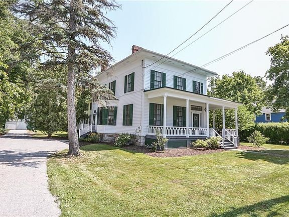2nd image of 129 Hubbell St