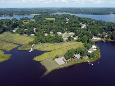 22 E Public St, Assonet, MA, 02702