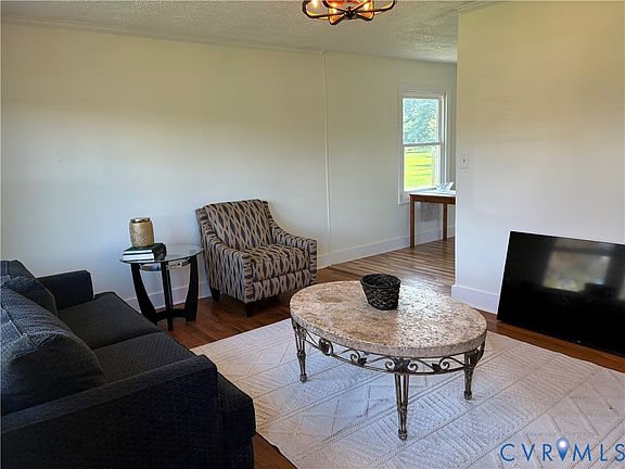 5th image of 5117 Courtland Rd