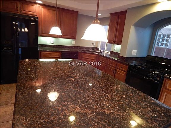 5th image of 6835 Villa Creek Ct