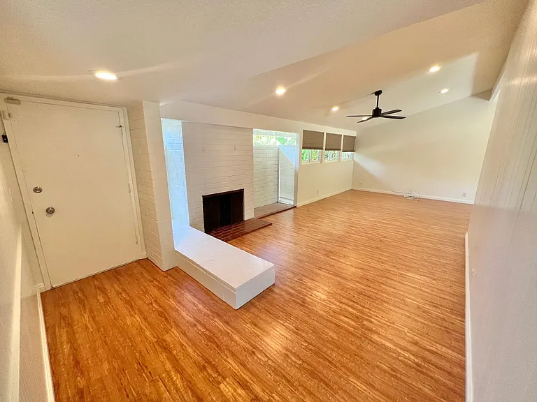 11332 Donovan Rd — Photo 3
