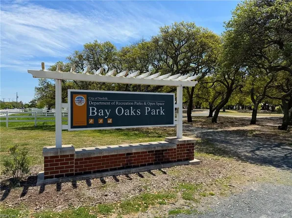 9518 3rd Bay St, Norfolk, VA 23518