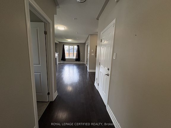 5th image of 271 Andrews Trl