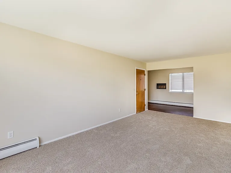 55 Suzanne Dr — Photo 65
