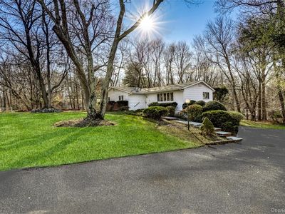 11 Fleetwood Avenue, Chestnut Ridge, NY, 10977