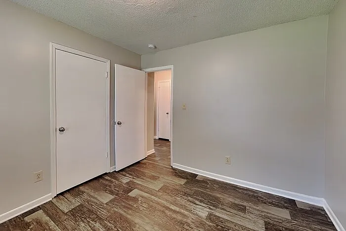 2215 Medlin Ct — Photo 13