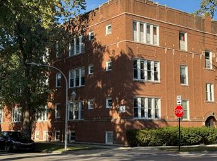 7207 N Damen Ave #2, Chicago, IL 60645