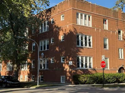 7207 N Damen Ave #2, Chicago, IL, 60645