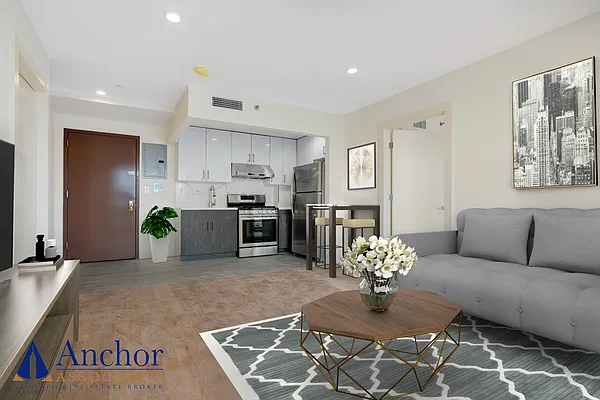 Rented by Anchor Associates | media 12