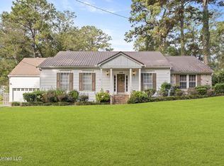 609 Dabbs St, Hattiesburg, MS 39401